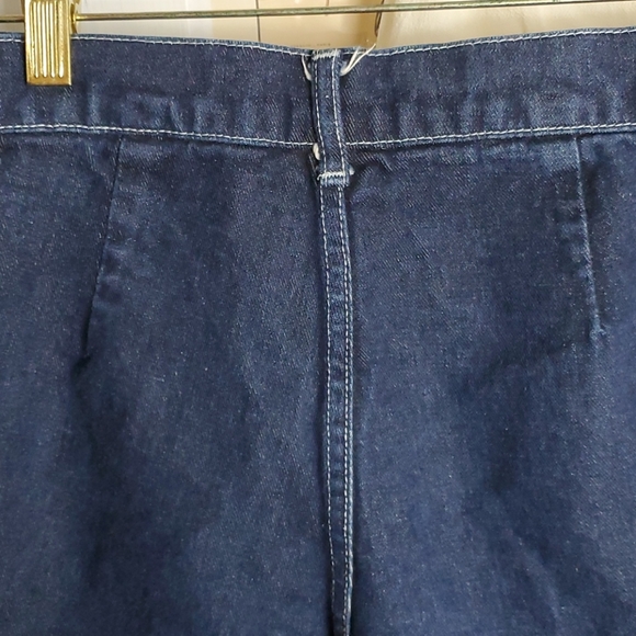 Denim shorts - Picture 8 of 8